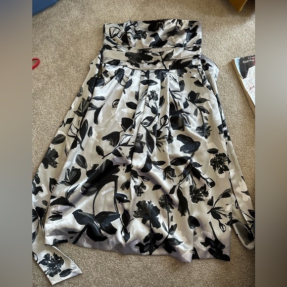 RW&CO. Dresses & Skirts - Rw&co strapless dress